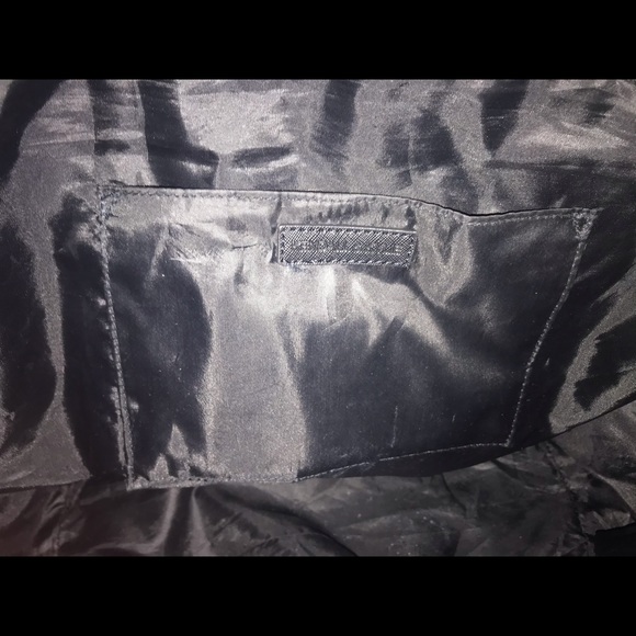 Kendal & Kylie Tote Bag - Picture 4 of 6